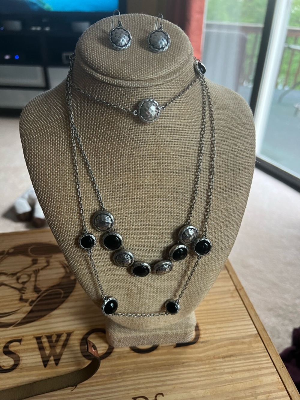Necklace and Earrings Bundle Offer - Picture 4 of 9